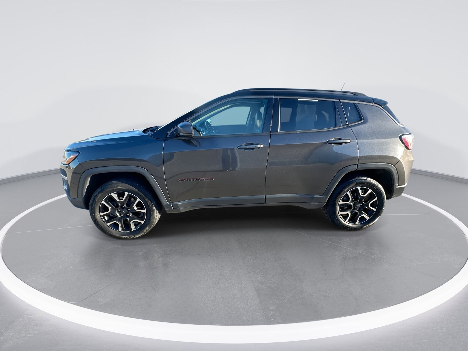 2020 Jeep Compass — detail view