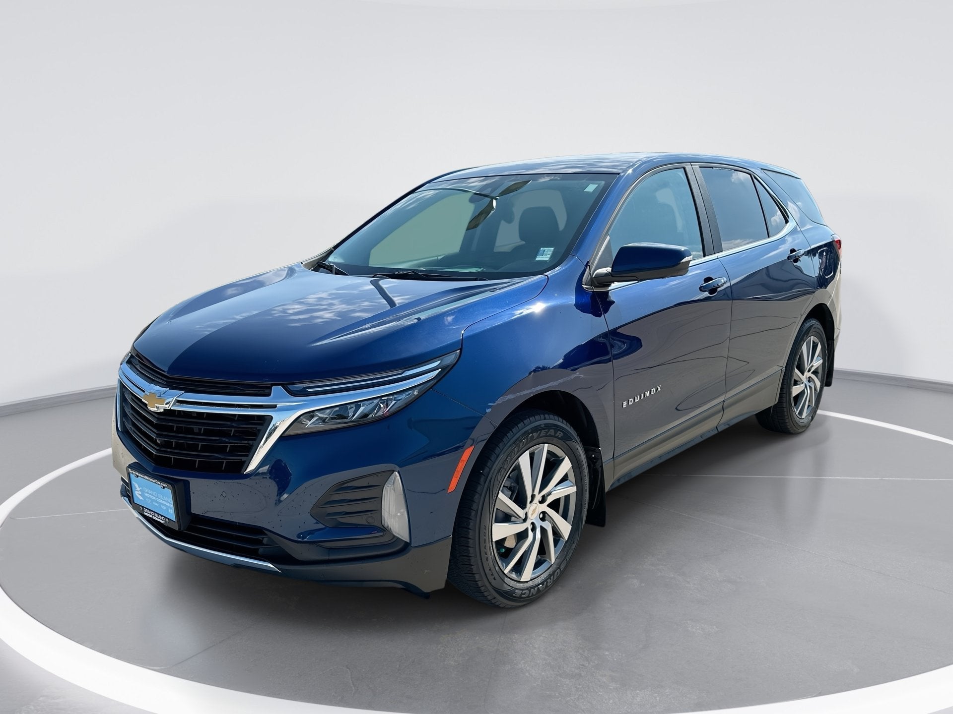 2022 Chevrolet Equinox LT in Blue Glow Metallic — front three-quarter view