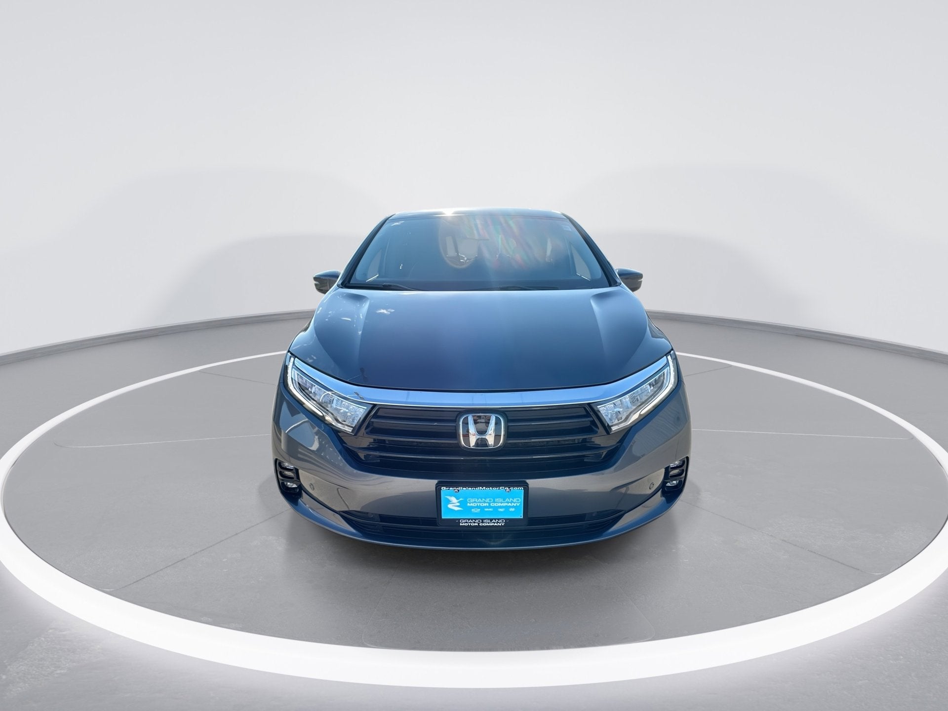 2024 Honda Odyssey — rear three-quarter view